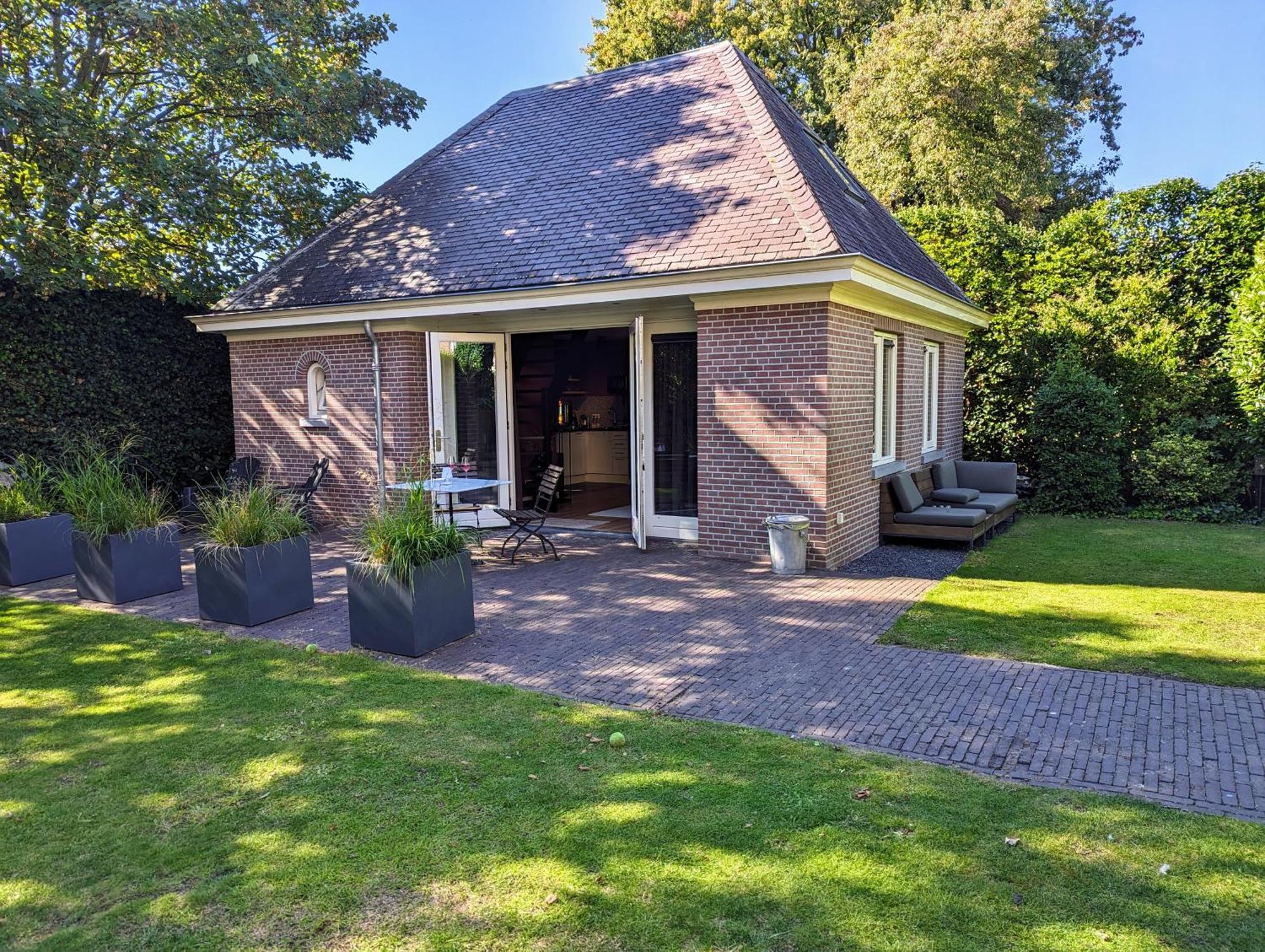 Stylish Guesthouse With 2 Free E-Bikes - Near Breda! Etten-Leur Exterior foto